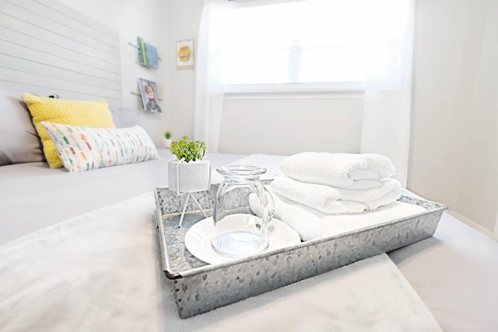 Dwell By Design & Arboretum Tickets Included Далас Екстериор снимка